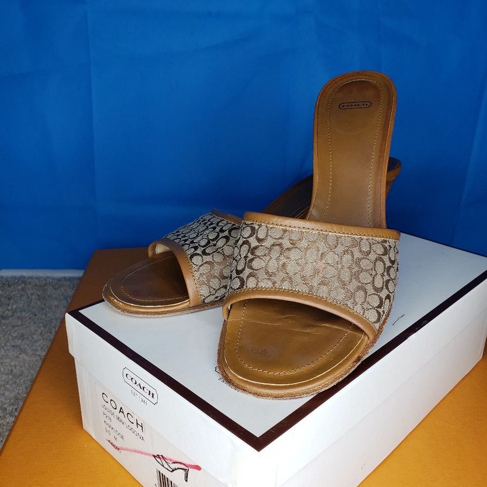Coach Tan Signature Slide Sandals